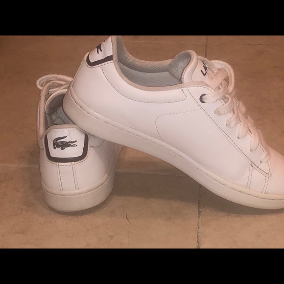 Lacoste - Picture 2 of 3